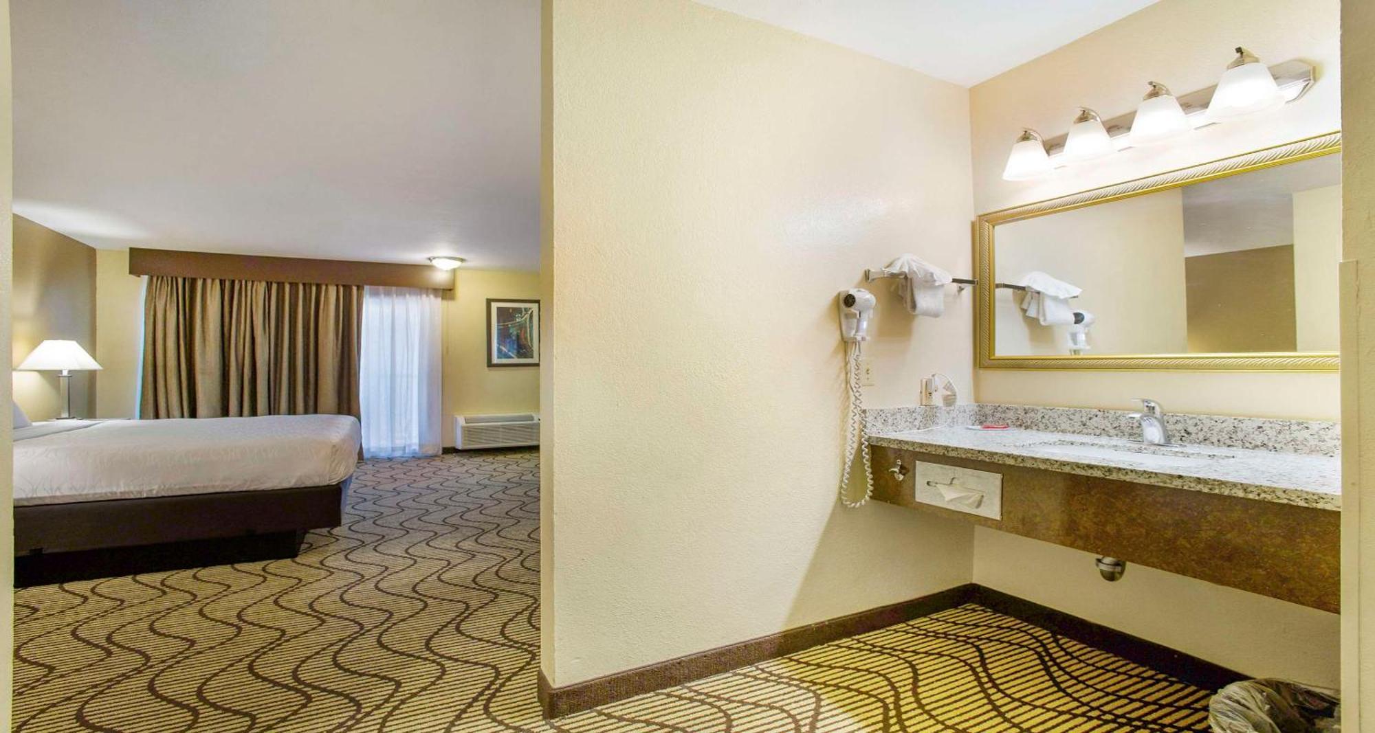 Surestay Plus Hotel By Best Western Sacramento North Exterior foto